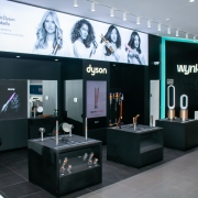 Inauguramos nuestra primera tienda Wynk: un nuevo paso de Yichang hacia el retail experiencial